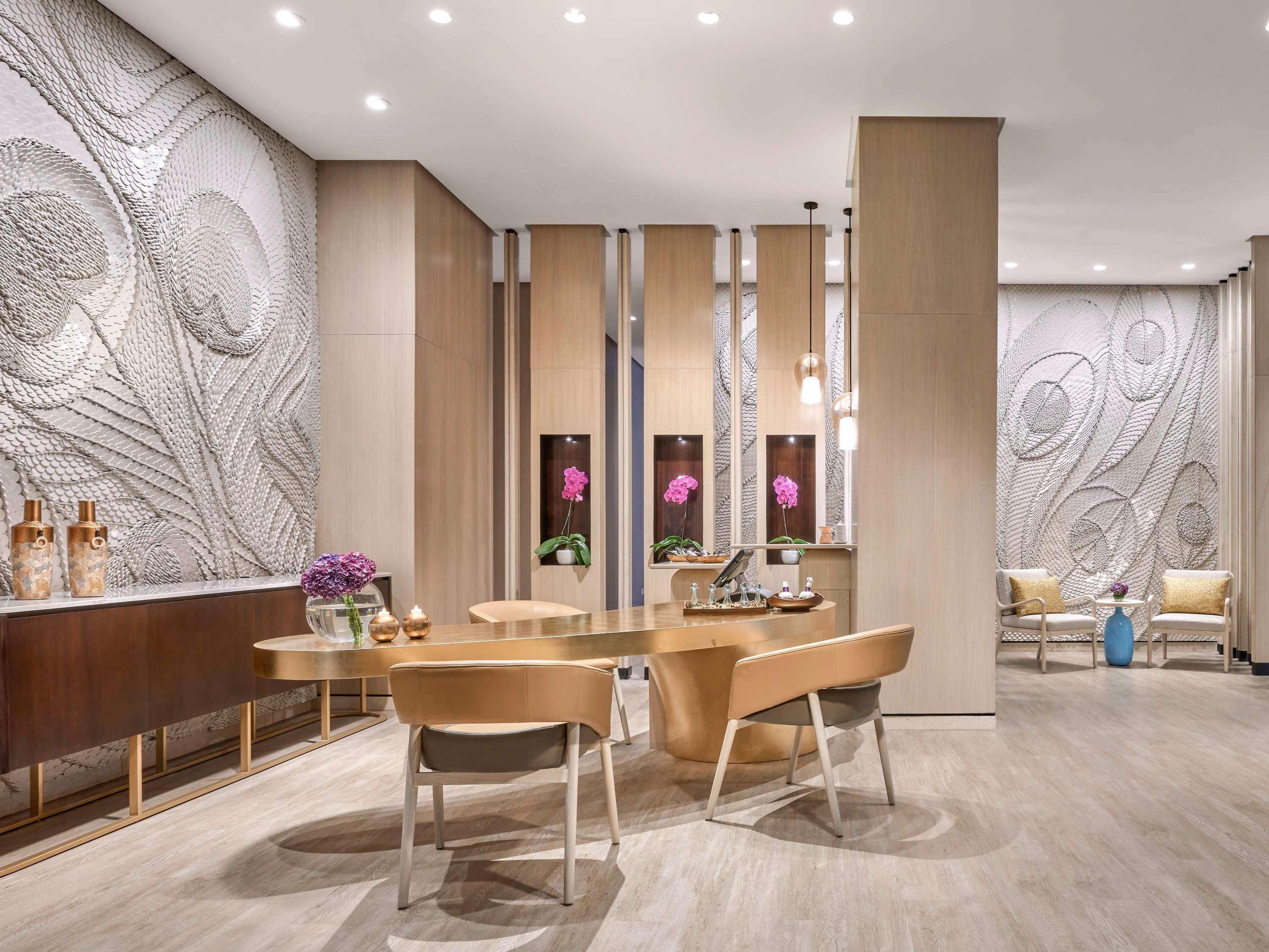 Pullman Grand 5*