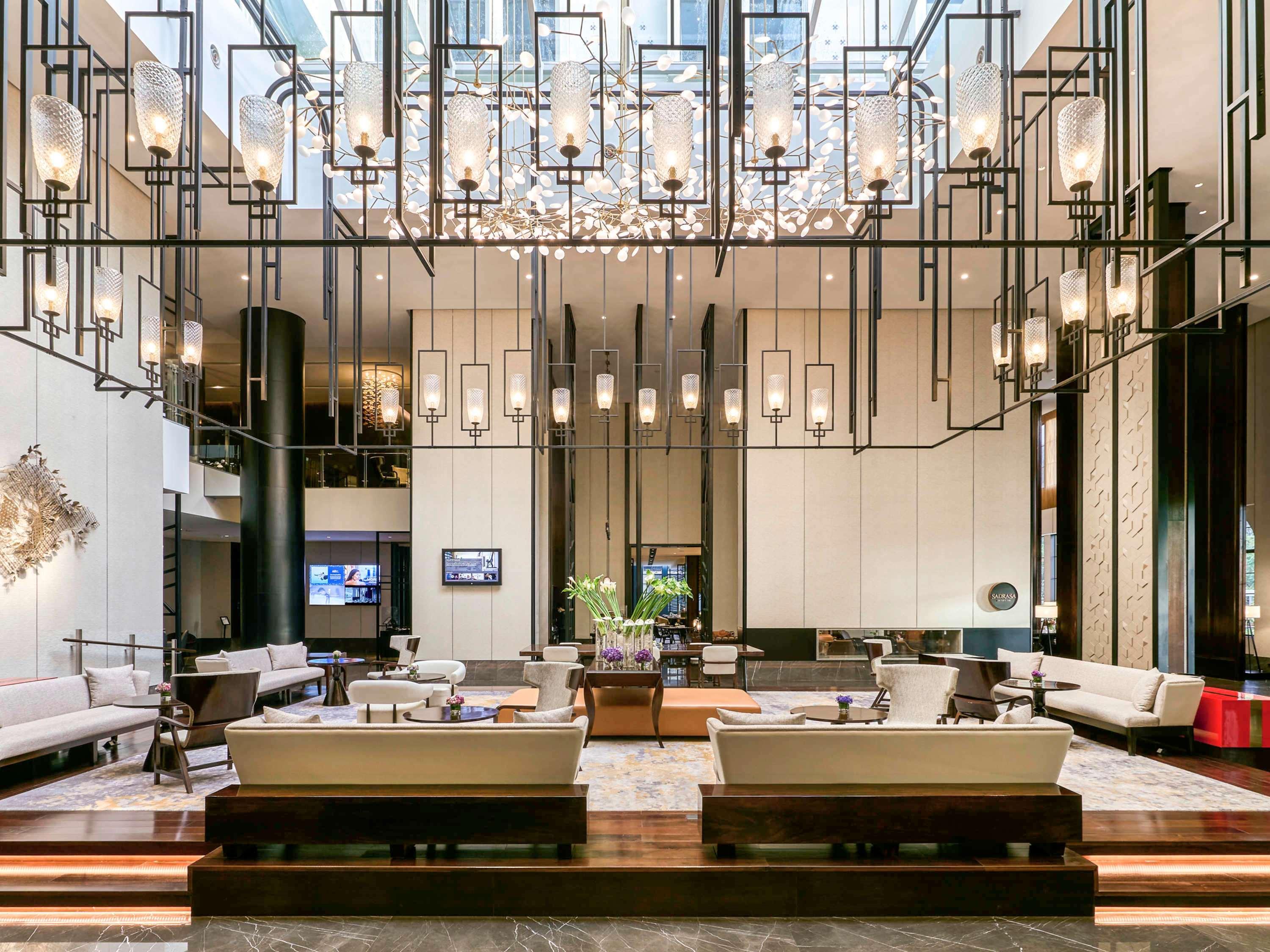 Hotel Pullman Grand 5*